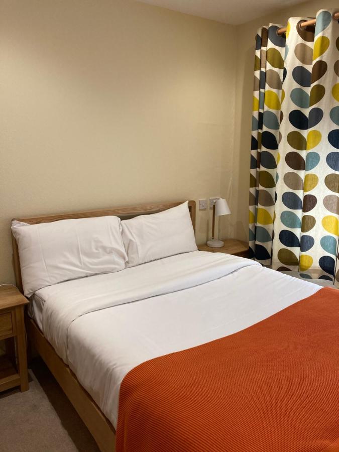 Newell Bistro And Rooms เชอร์บอร์น ภายนอก รูปภาพ